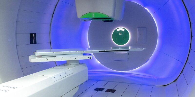 The Research Training Group is dedicated to new approaches to proton therapy, which is used clinically at the West German Proton Therapy Center in Essen. The Research Training Group is dedicated to new approaches to proton therapy, which is used clinically at the West German Proton Therapy Center in Essen.
