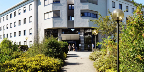 Altes Maschinenbau-Gebäude an der TU Dortmund