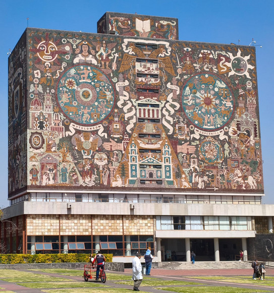 Zentralbibliothek der Nationalen Autonomen Universität von Mexiko (UNAM) Gebäude mit Wandgemälde an der Nationalen Autonomen Universität von Mexiko (UNAM)